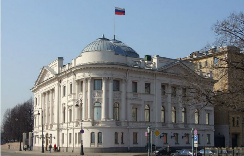 Выполнение указа о развитии госслужбы обсудят в октябре