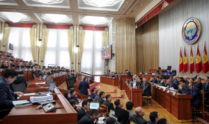 С 2019 года киргизский язык станет обязательным для госслужащих республики