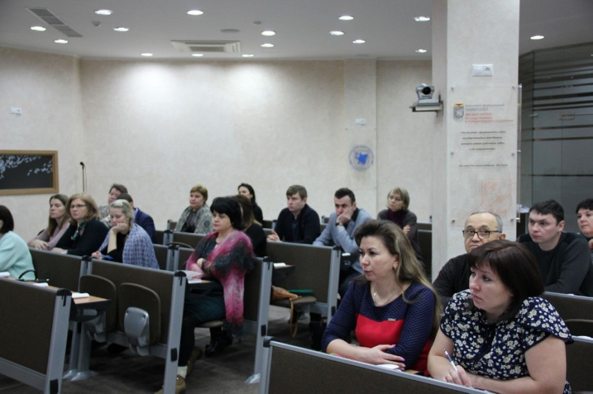 Власти Татарстана потратят на обучение служащих почти 26 млн рублей