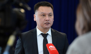 Киргизские чиновники будут давать расписку о разрешении проверять их банковские тайны