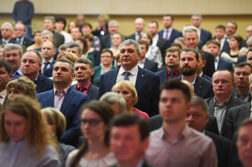 Госслужащие Ленобласти оценили эффективность своей работы