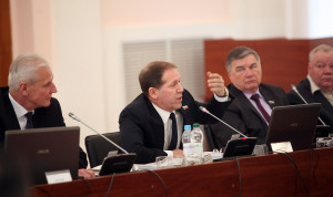 Депутаты Псковского областного Собрания изменили региональный закон о госслужбе