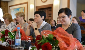 Лучшие муниципалы округов Колымы и города Магадана отмечены губернатором региона