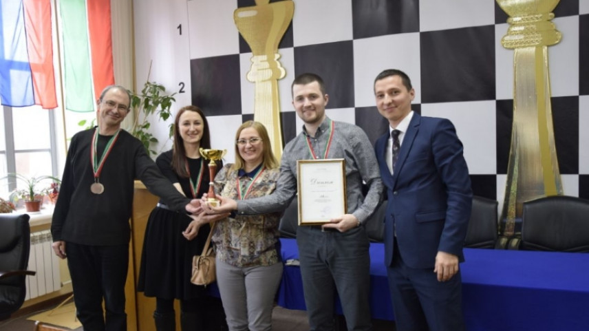 В Татарстане госслужащие соревновались в шахматных поединках