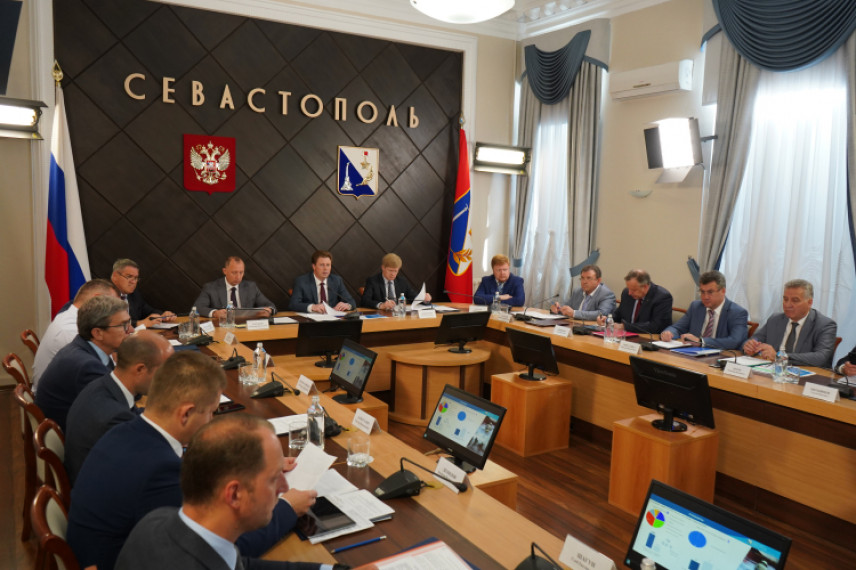 Новый порядок подачи справок о доходах ждет чиновников Севастополя