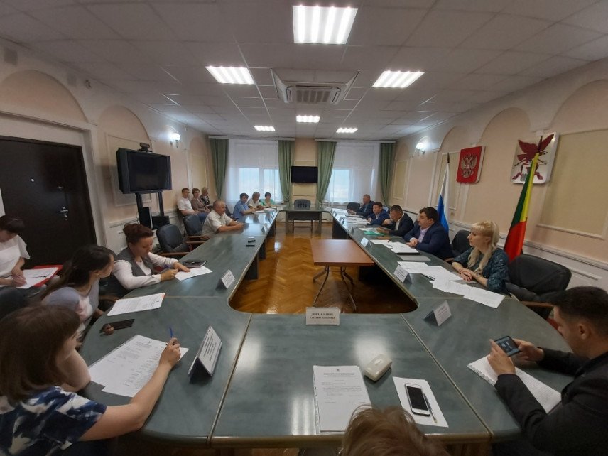 В Забайкалье хотят изменить закон о пенсионных доплатах госслужащим