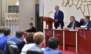 В Саратовской области могут ввести KPI для советников губернатора и заместителей министра