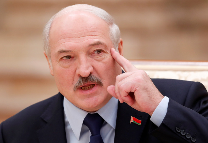 Президент Белоруссии пригрозил чиновникам тюрьмой за формализм и работу «для галочки»