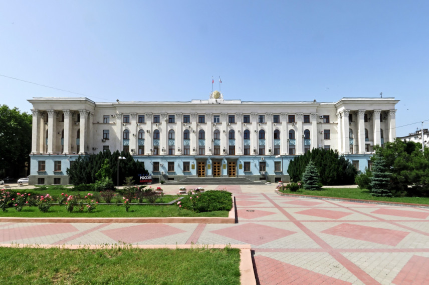 Крымским чиновникам пообещали круглосуточную работу в 2020 году