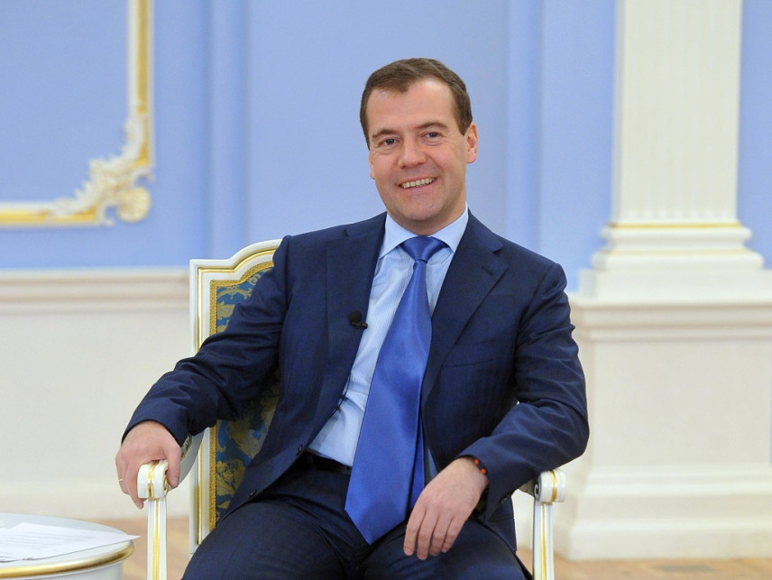 Правительство России подает в отставку
