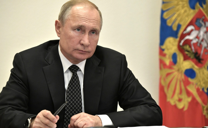 Президент создал рабочую группу для подготовки поправок в Конституцию