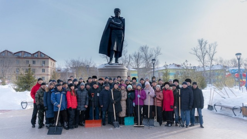 В Казахстане призывают госслужащих присоединяться к добровольческой деятельности