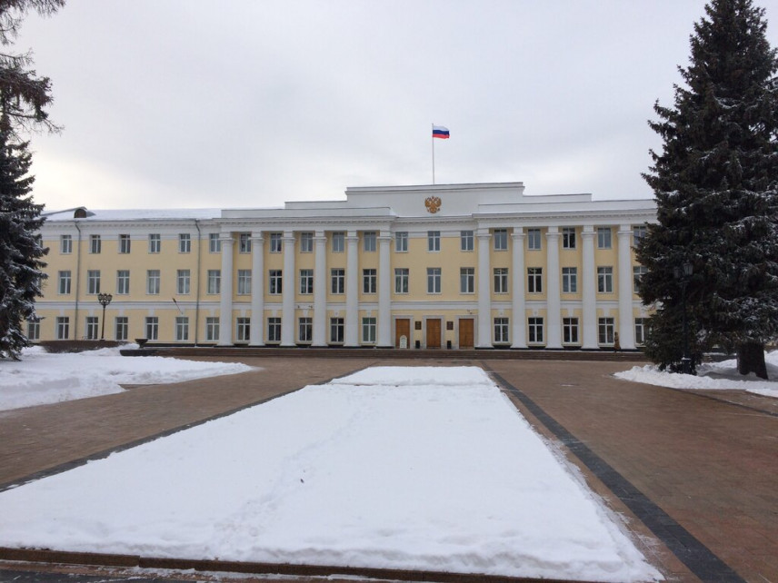 В парламенте Нижегородской области обсудили поправки в антикоррупционное законодательство