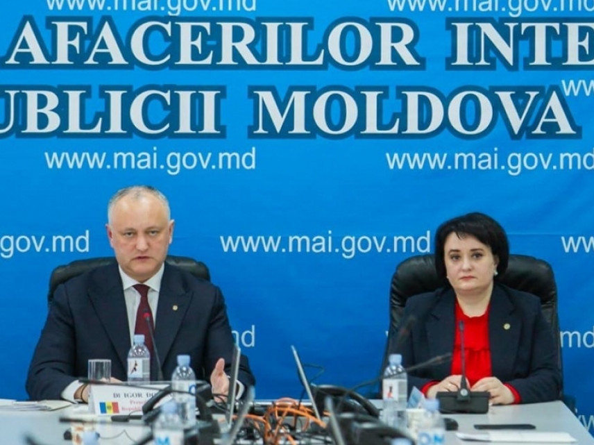 Молдавские госслужащие, заболевшие COVID-19, получат матпомощь