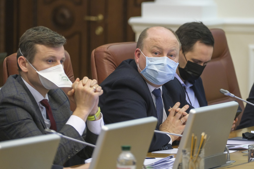 Кабмин Украины предложил изменить порядок приема на госслужбу во время пандемии