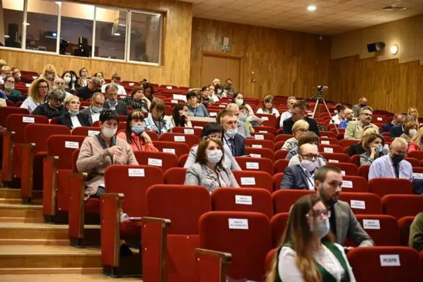 Госслужащие Урала развивают компетенции в области национальной политике
