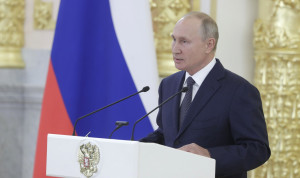 Президент отметил важность независимости госслужащих от иностранного влияния