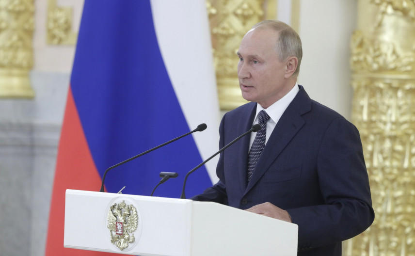 Президент отметил важность независимости госслужащих от иностранного влияния