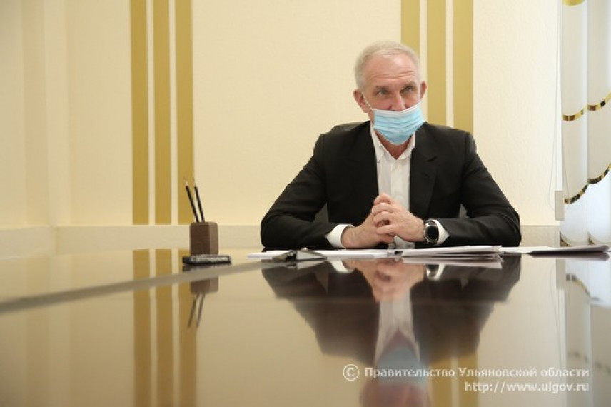 В Ульяновской области ограничили передвижения муниципальных служащих