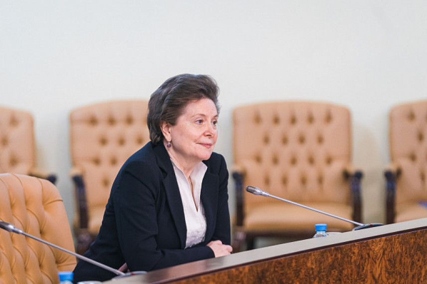 За чиновниками Югры установлена слежка за правдивостью в сети