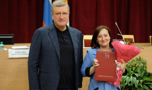 Муниципальных служащих Кировской области чествовали в правительстве региона