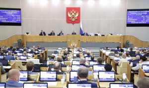 Российский парламент оставил без изменений закон о недвижимости чиновников за рубежом