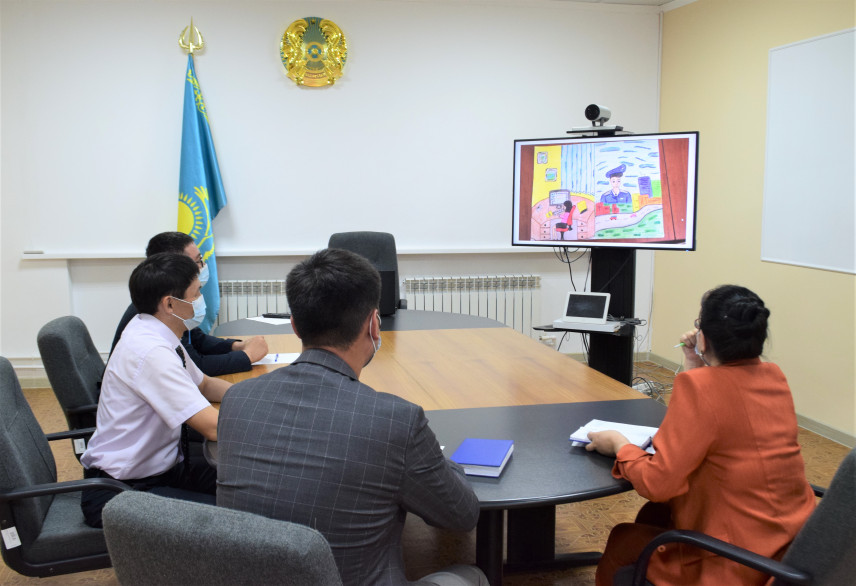 В Казахстане дети нарисовали госслужбу