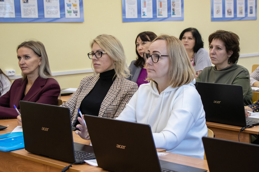 Госслужащие Новгородской области обучаются стрессоустойчивости и многозадачности