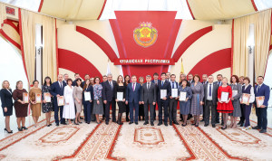 Лучших государственных и муниципальных служащих чествовали в Чувашской Республике