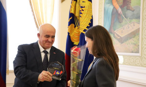 В Костромской области наградили победители конкурса госслужащих