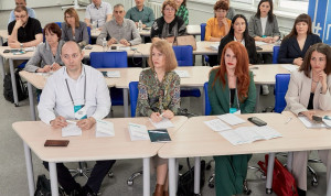 Амурские служащие учатся работать на основе ГЧП