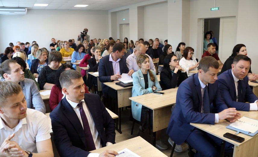 В Биробиджане завершился форум представителей госвласти региона