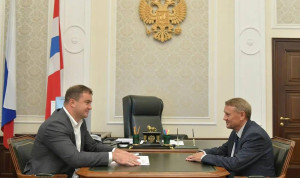 Губернатор Омской области завел новую рабочую традицию