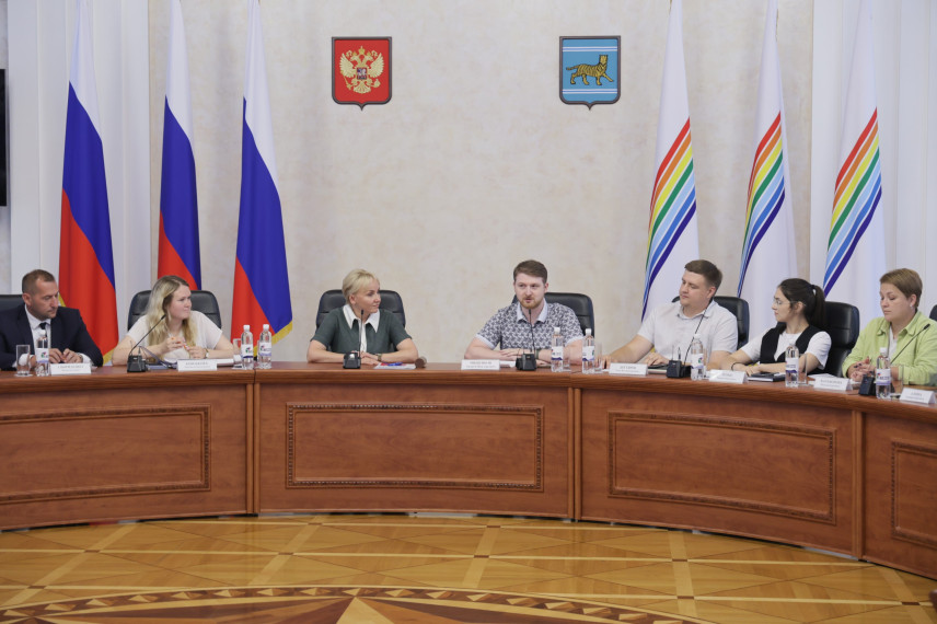 Спустя годы в ЕАО снова появилось молодежное правительство