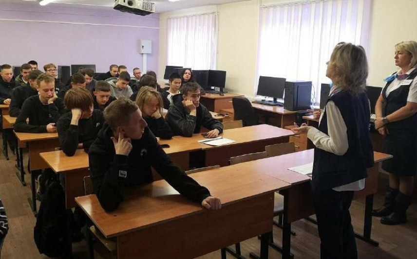 Кадровый центр научил студентов Камчатки составлять резюме и искать работу
