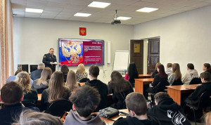 Молодежь Кировской области постигала принципы государственной службы