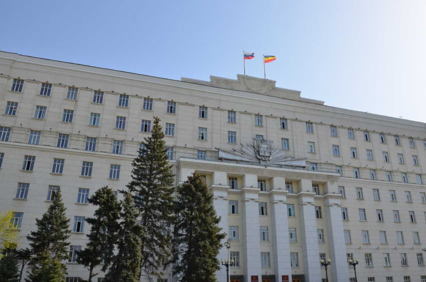 В Ростовской области протестировали платформу ИИ-сервисов для госслужащих