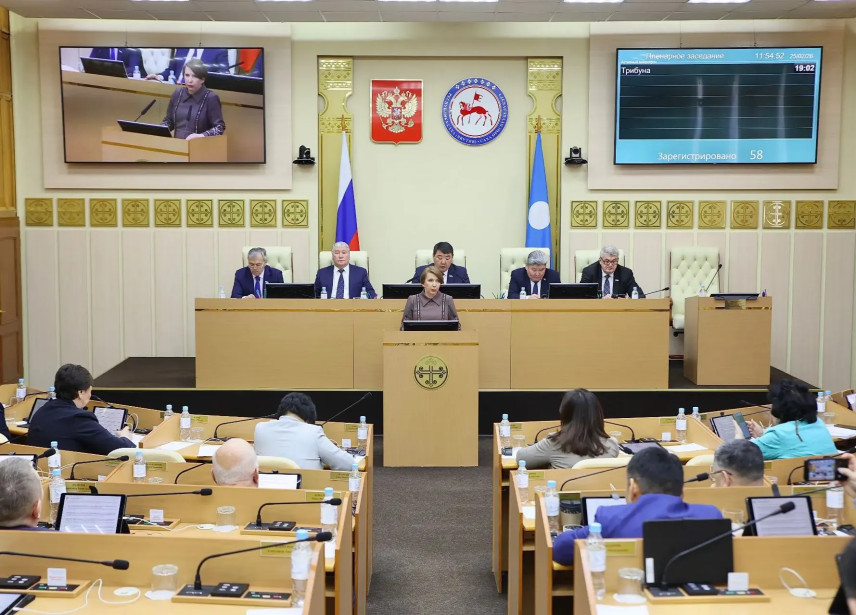 В Якутии принят закон о порядке проведения публичных слушаний в муниципалитетах