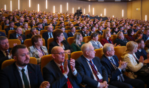 Александр Беглов отметил роль Совета муниципальных образований Петербурга в развитии города