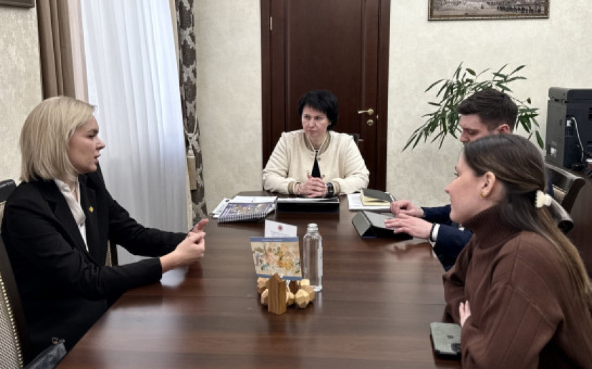 Вице-губернатор Новосибирской области встретилась с финалистами и победителями конкурса «Лидеры села»