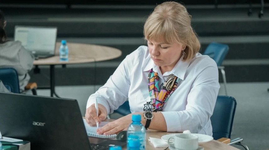 Заместители глав муниципалитетов Калужской области осваивают ИИ