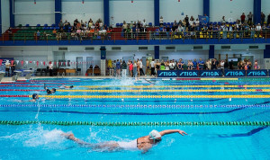 Сотрудники госслужбы Югры приняли участие в соревнованиях по плаванию