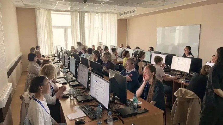 Сотрудники кадровых служб учатся работать в Единой системе управления кадрами