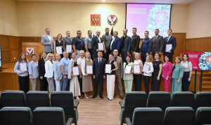 Победителям и лауреатам конкурса муниципального кадрового резерва Удмуртии вручили награды