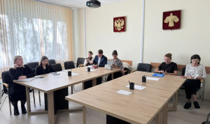 Дополнительное образование госслужащих стало темой «Кадровой среды» в Коми